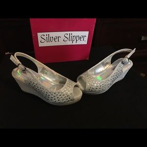 Silver Slipper girls dress shoe